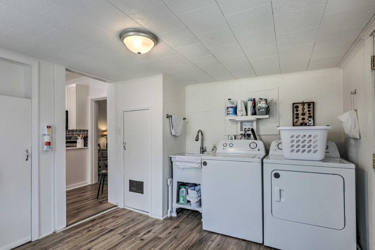 Pet-Friendly Greenville Home With Private Yard エクステリア 写真